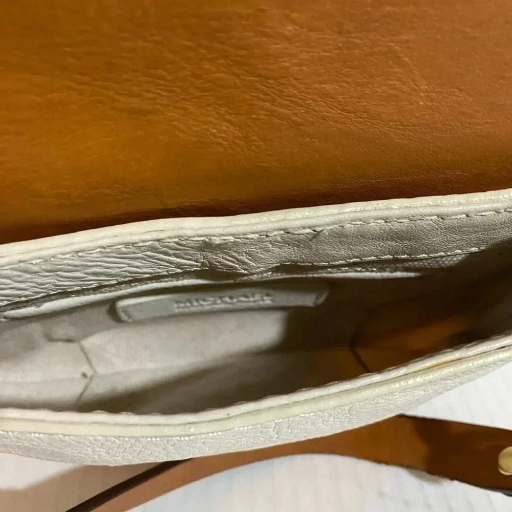 Michael kors small leather handbag - Picture 6 of 9